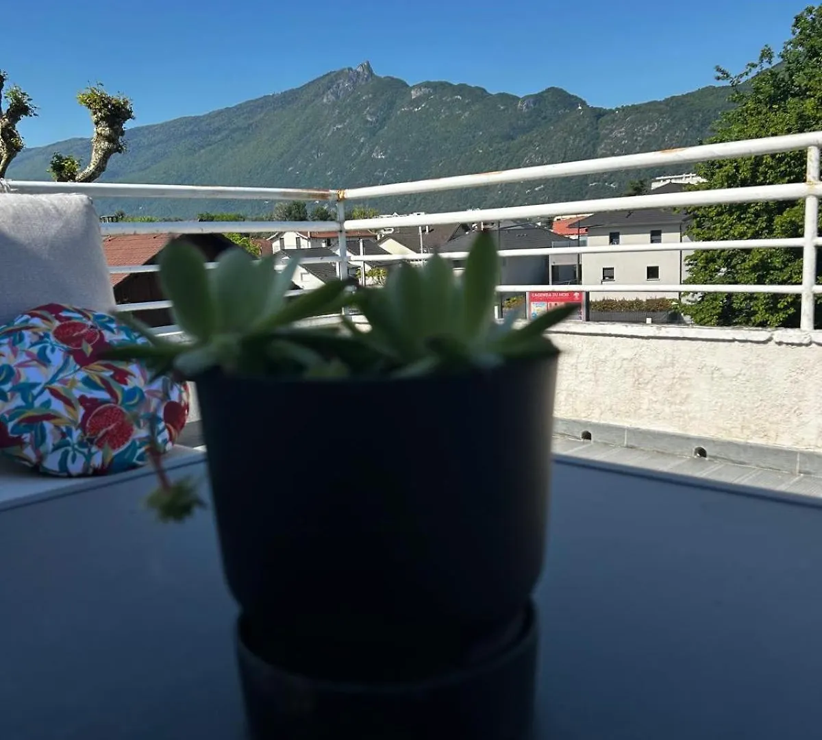 Le Balcon Du Port- Private Parking Apartman Aix-les-Bains