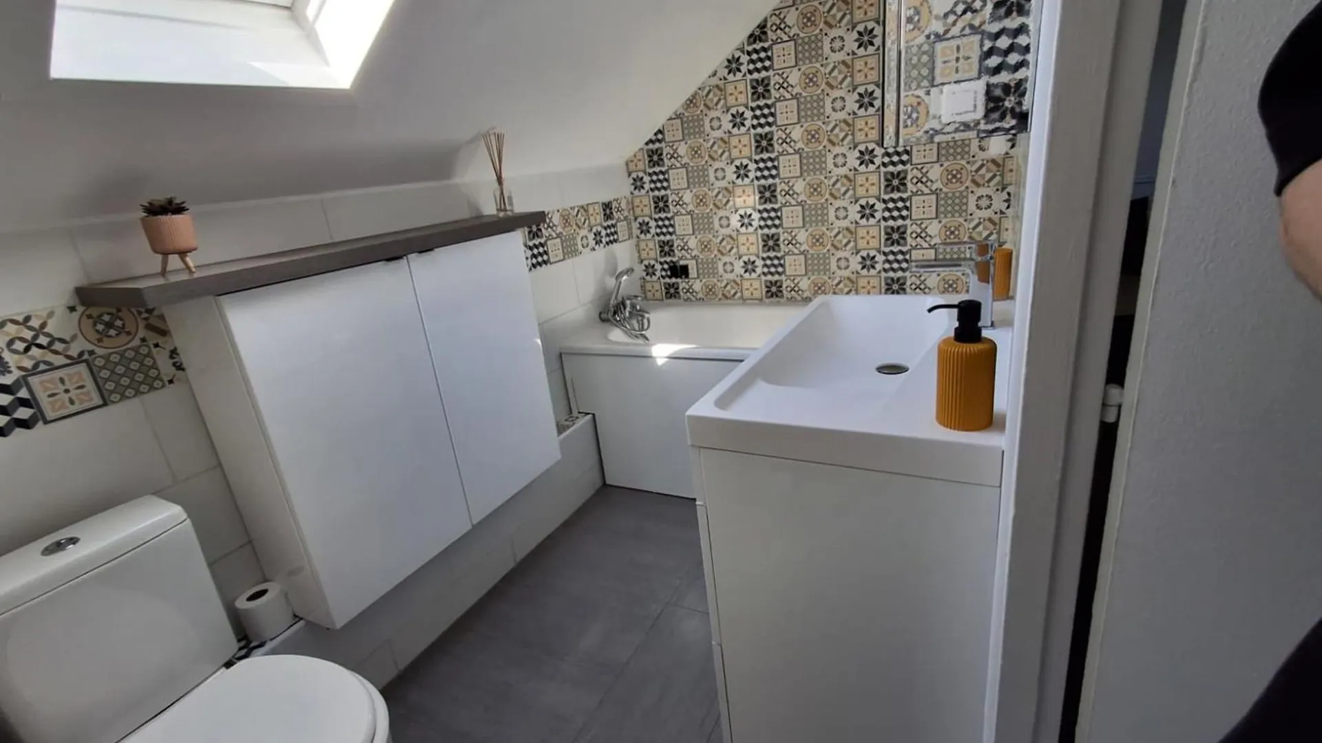 Le Balcon Du Port- Private Parking Apartman Aix-les-Bains