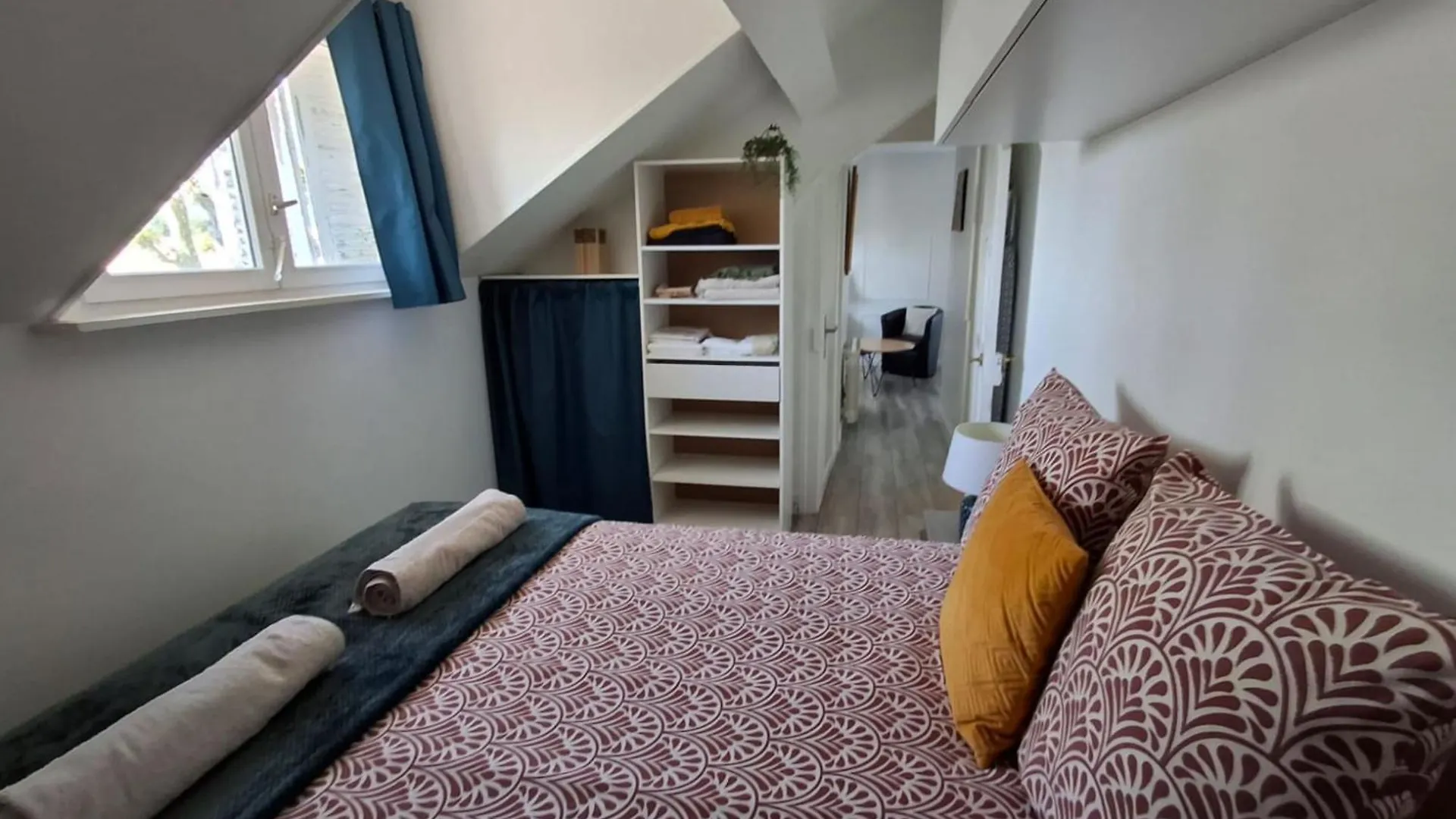 Le Balcon Du Port- Private Parking Apartman Aix-les-Bains 0*,